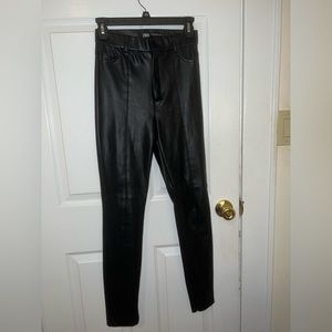 ZARA Faux leather skinny pant with ankle zipper